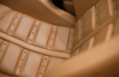 wnętrza samochodów