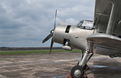 Pokrowce na samoloty z certyfikowanych materiałów